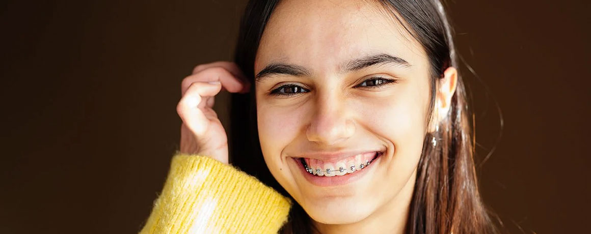 img--treatment-braces-teen-02