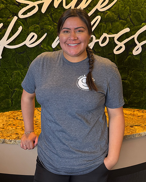 img-chawlaorthodontics-meettheteam-jenny