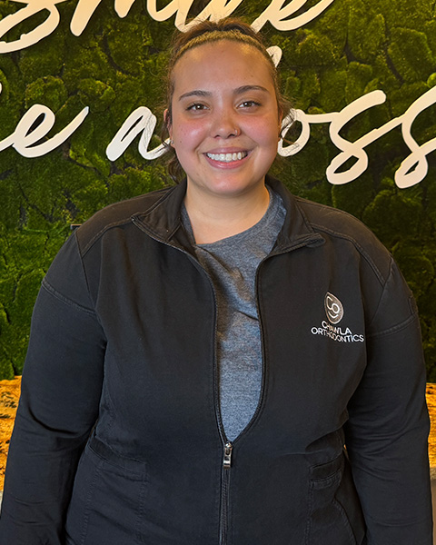 img-chawlaorthodontics-meettheteam-mina